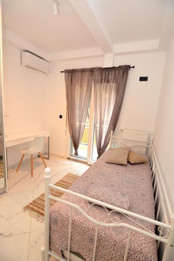 La Casa Blanca Apartment Кавала Екстериор снимка
