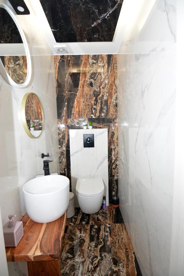 La Casa Blanca Apartment Кавала Екстериор снимка