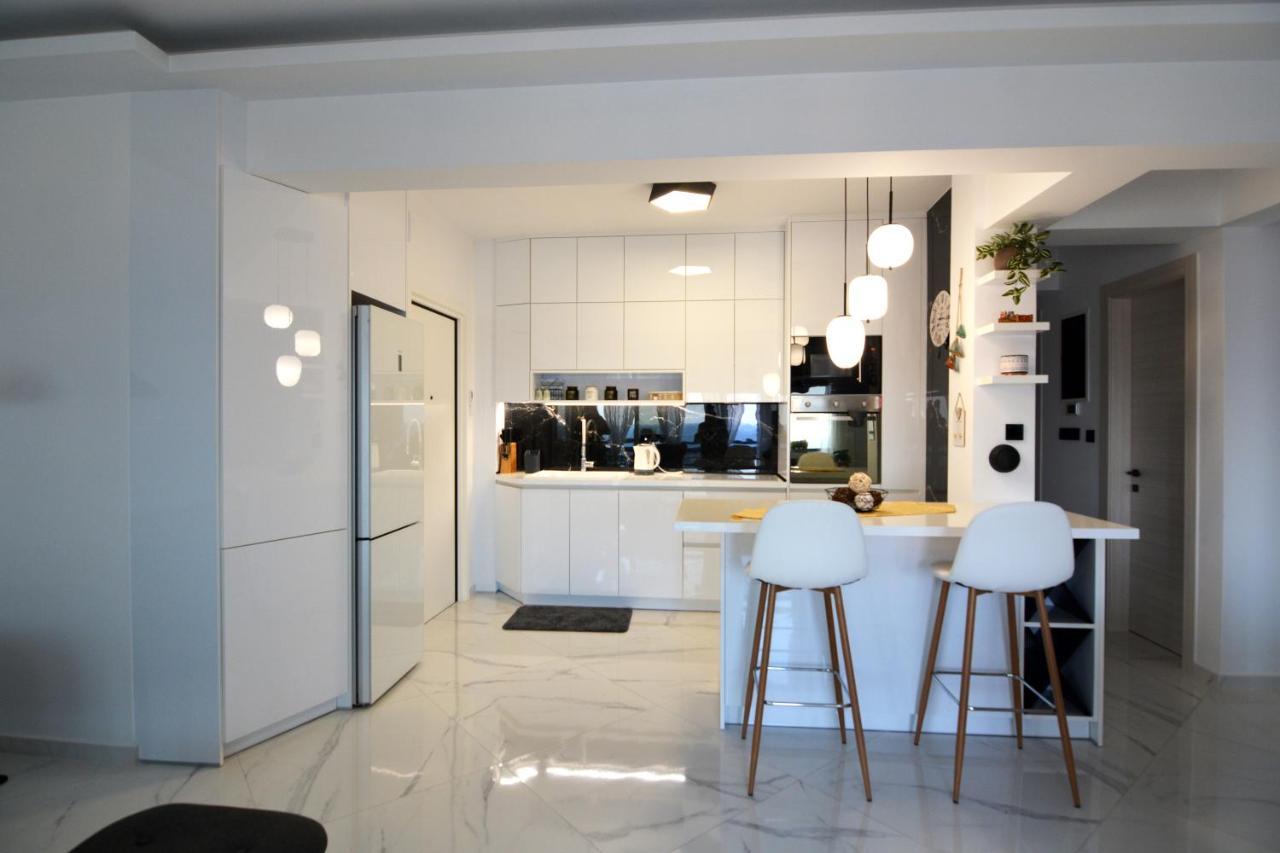 La Casa Blanca Apartment Кавала Екстериор снимка